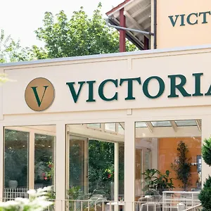 Victoria Hotel