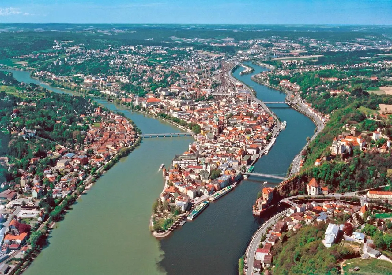 Appartmenthaus Thermenhof Bad Füssing 2*,  Německo